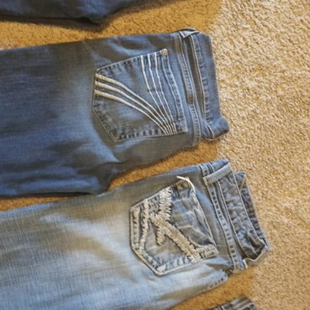 7 For All Man Kind, Paige, and Lucky Jeans - Picture 6 of 8